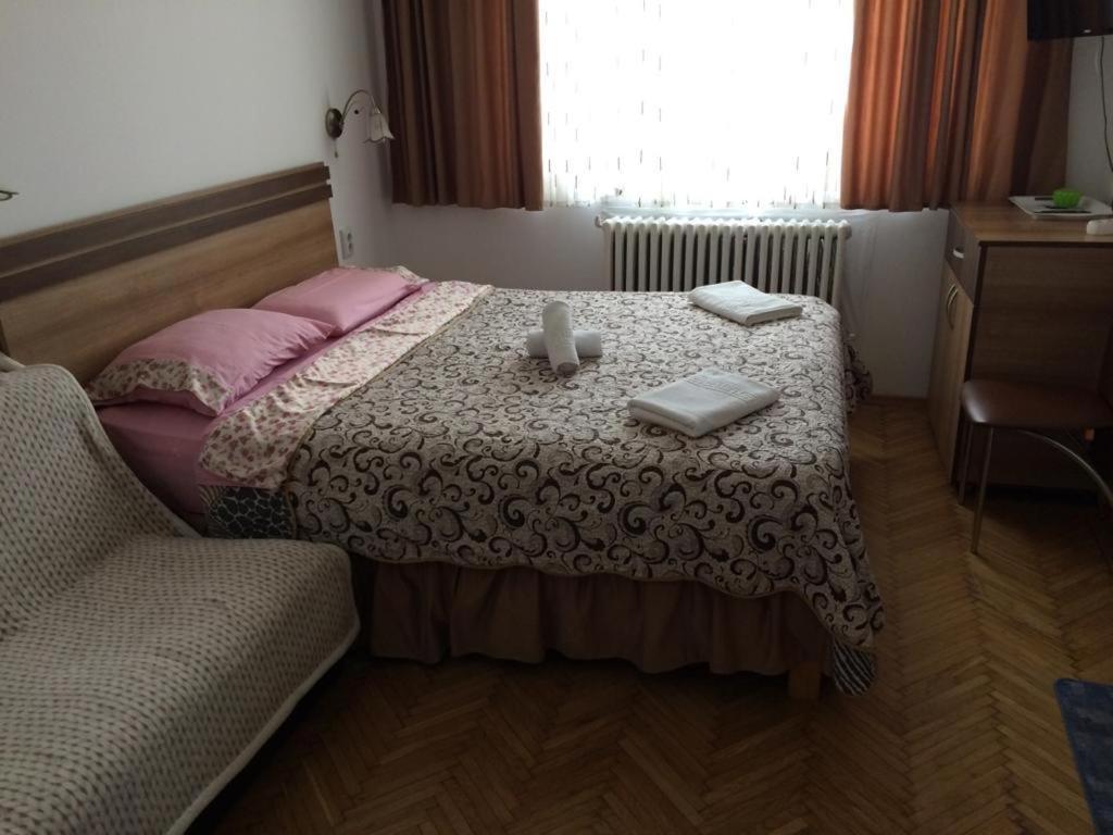 Villa 3 Papuci Constanţa Kamer foto